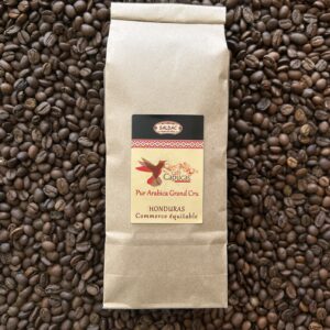 Café d’Honduras – GRAIN, café arabica de spécialité cultivé en altitude, aux notes de cacao, épices et fruits secs, certifié bio et équitable.