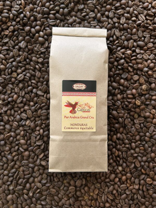 Café d’Honduras – GRAIN, café arabica de spécialité cultivé en altitude, aux notes de cacao, épices et fruits secs, certifié bio et équitable.