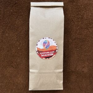 Café Assemblage Maison, mélange corsé et équilibré d’Arabica du Brésil et du Mexique avec Robusta d’Inde