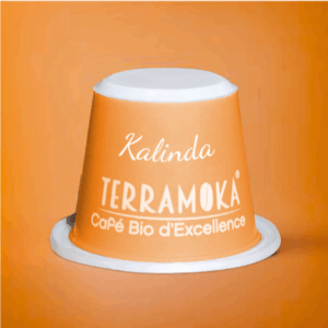 CAPSULES MISS KALINDA - Terramoka (15 capsules compatibles Nespresso®). Café 100% Arabica Bio d'Inde, corsé, aux notes de poivre, chocolat et caramel. Capsules compostables.